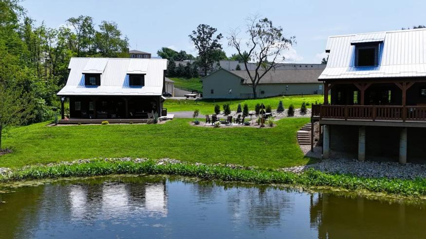 Water's Edge Cabins